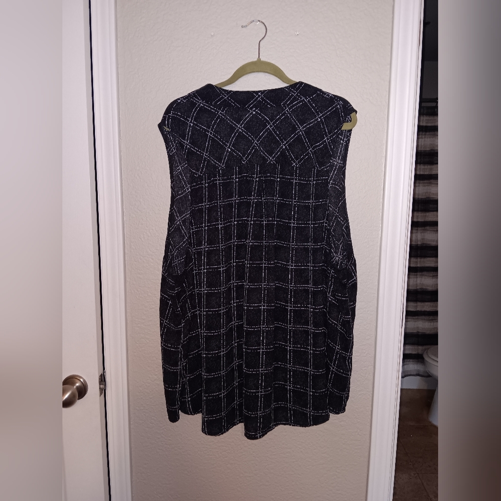Torrid Button Up Top - image 2